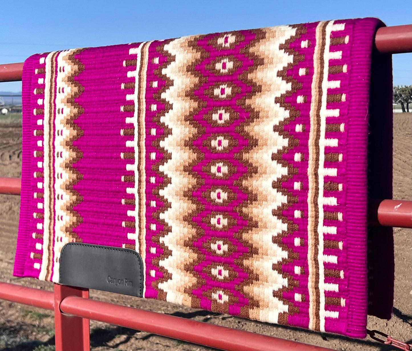Beautiful hot pink, browns and tans show pad