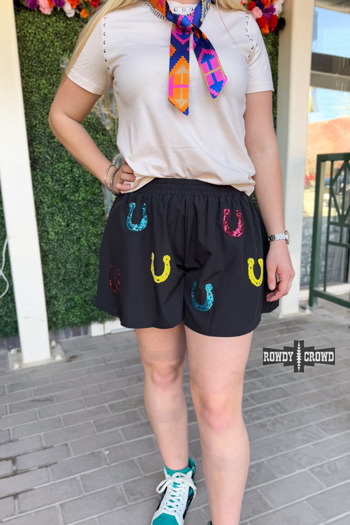 Nevie Necklace