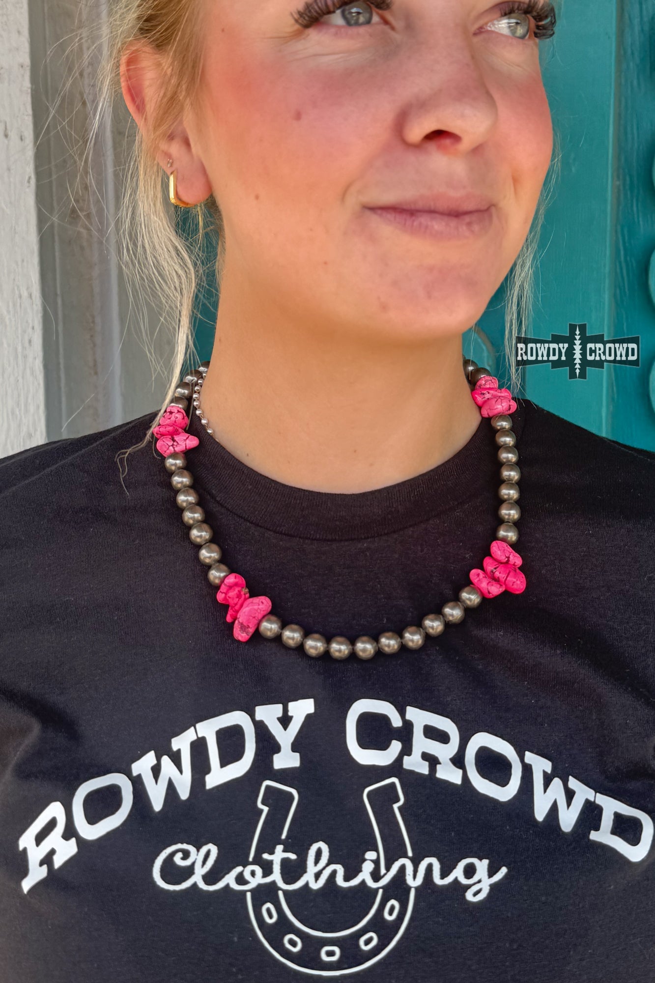 Pondasetta Necklace