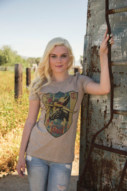 Steer with Tom Thumb Hat Tee-Dust