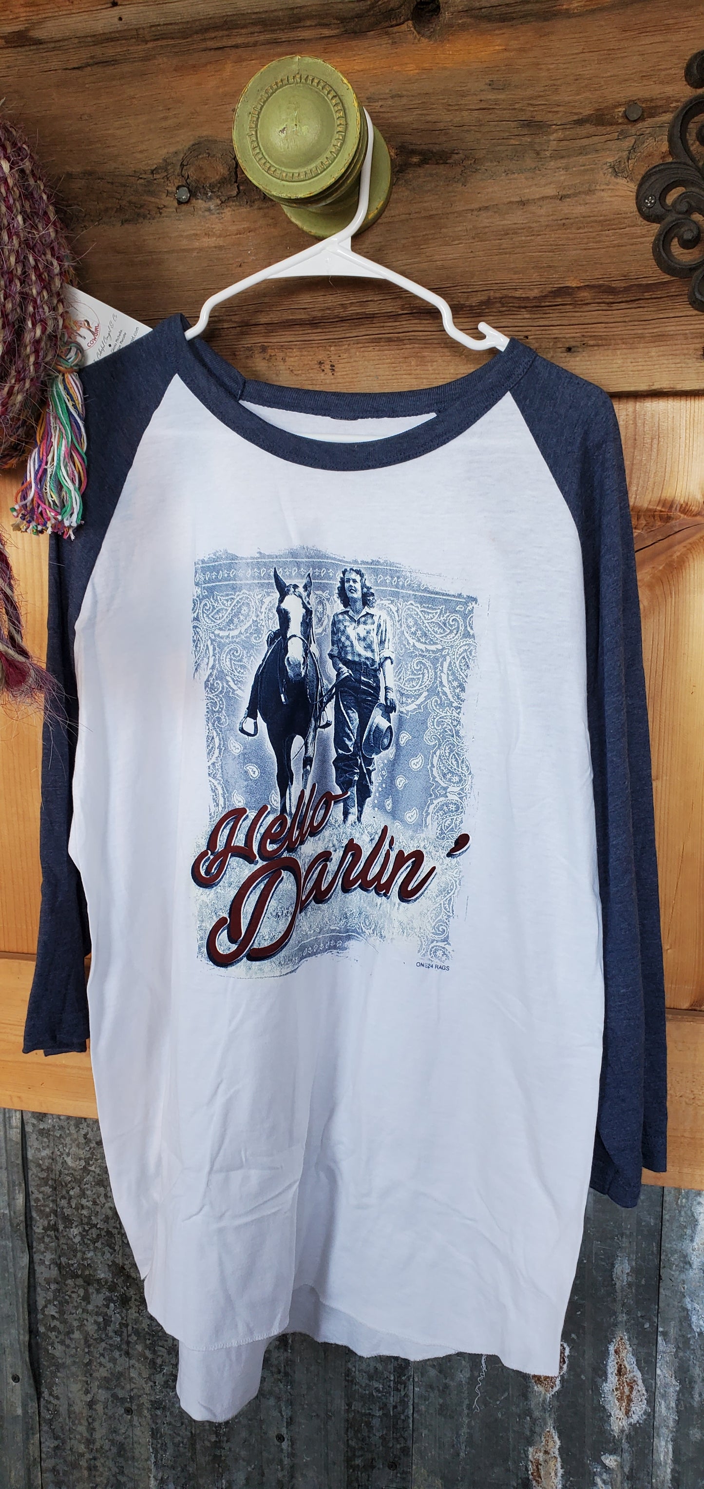 Hello Darlin three quarter sleeve tee