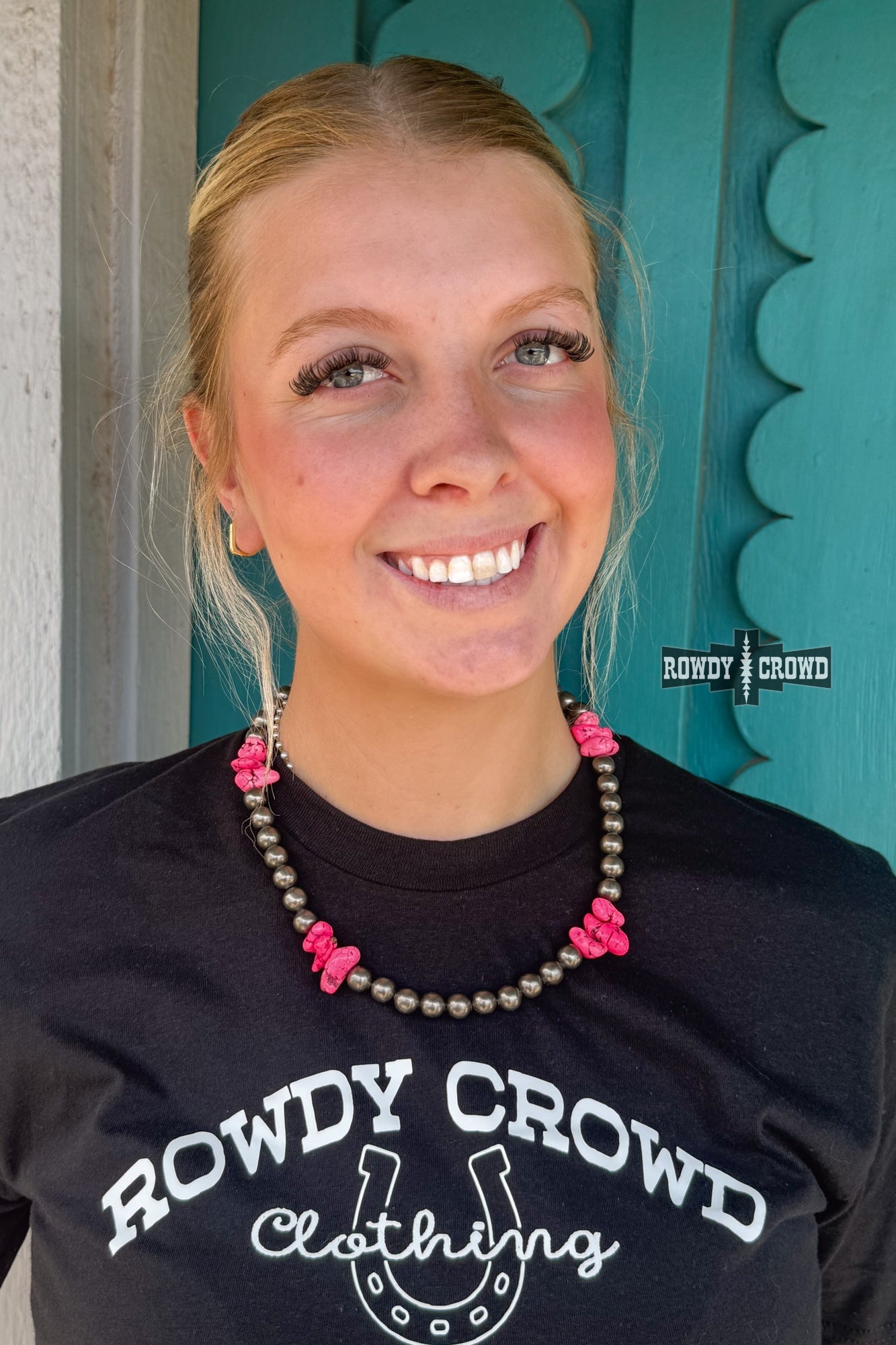Pondasetta Necklace