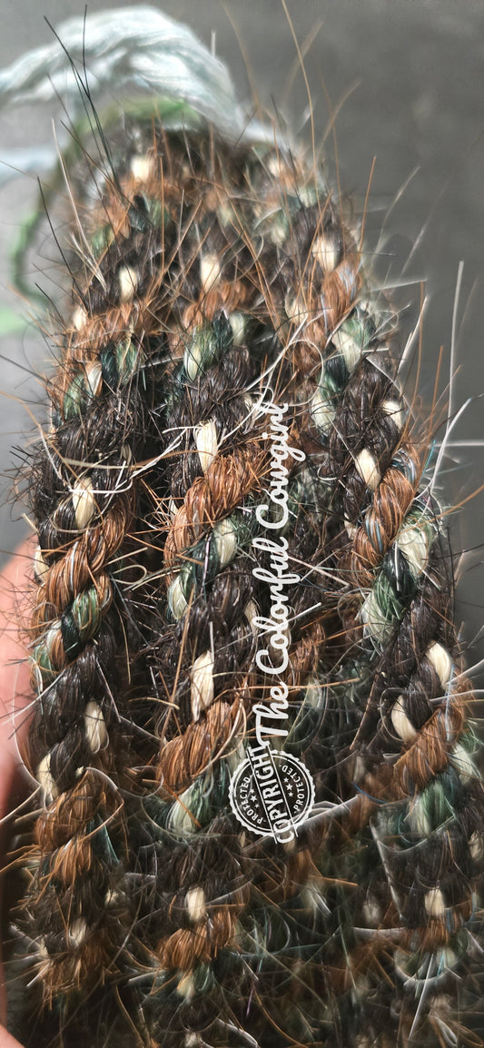 A Touch of Green Mecate